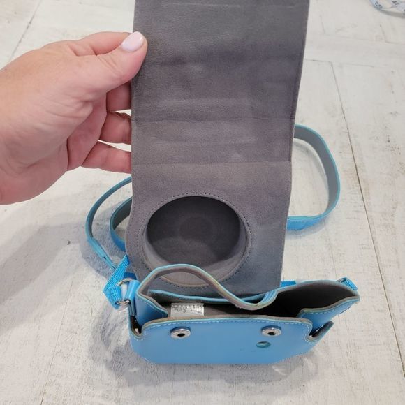 Cauil Fujifilm Instax Camera Case Blue with‎ adjustable strap - Picture 4 of 4